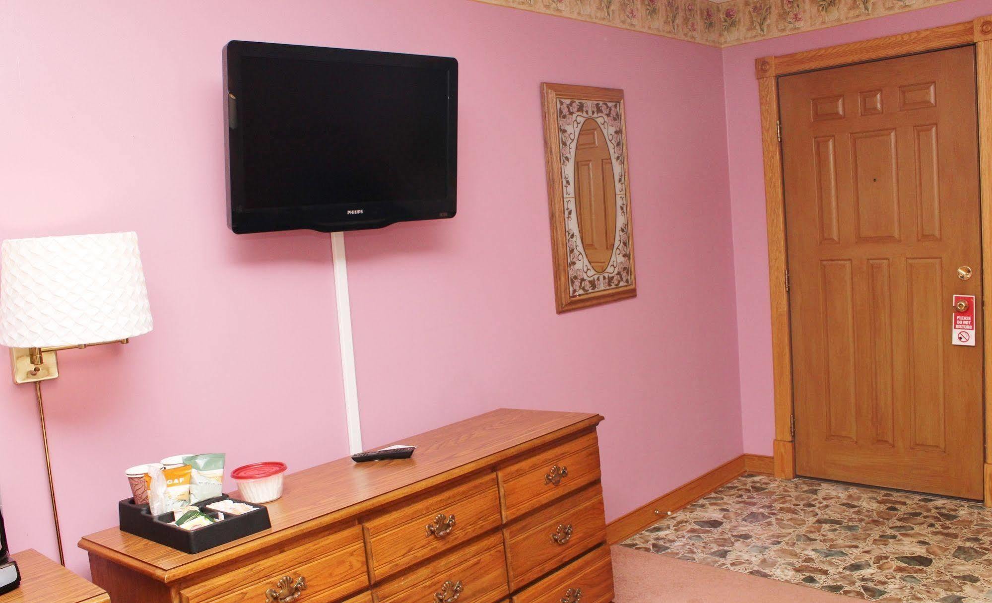Blue Spruce Motel Massena Ngoại thất bức ảnh